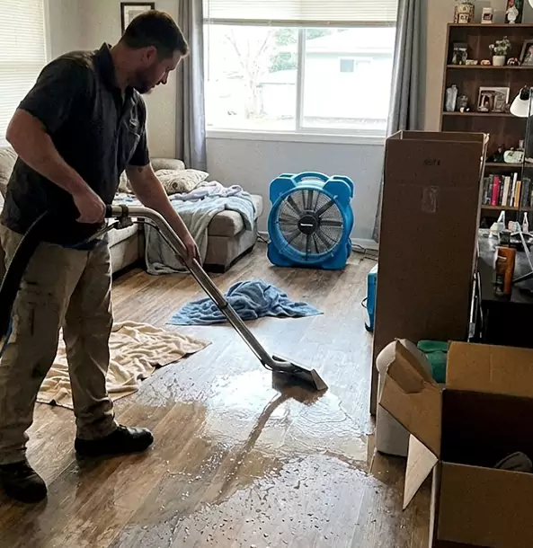 Why Osawatomie Chooses Osawatomie Restoration Pro for Water and Mold Restoration?